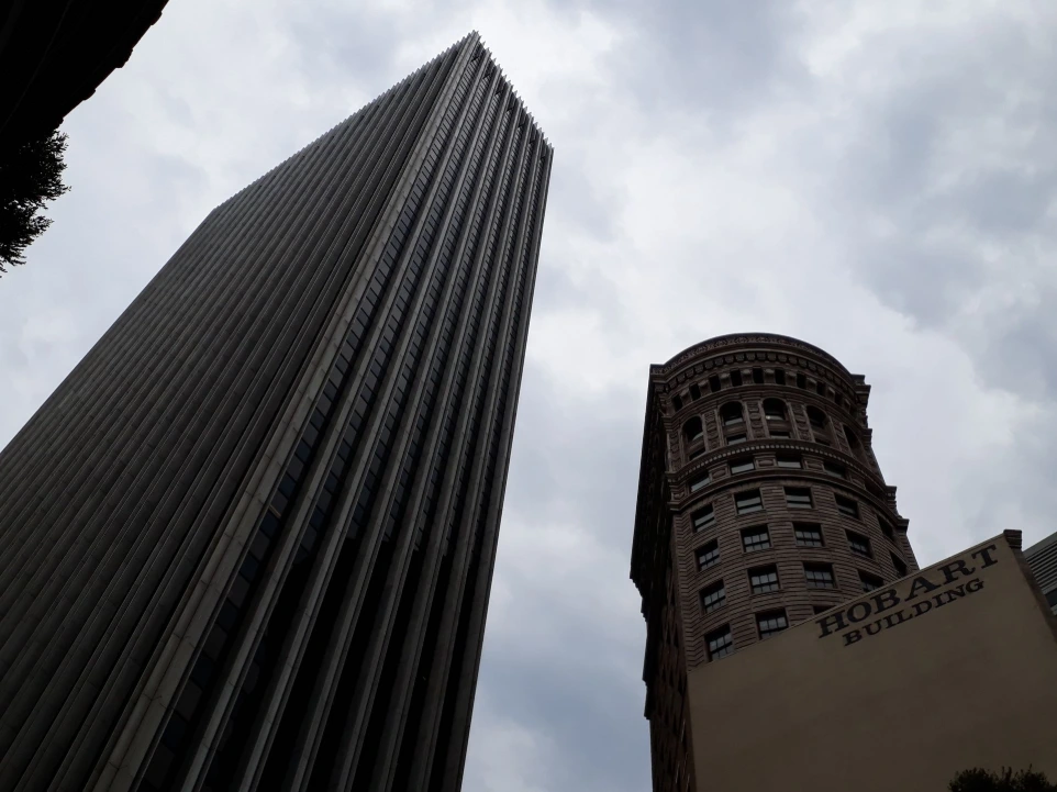 +25 ans d'expérience dans le monde Corporate